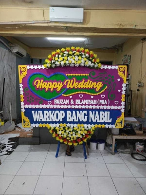 Papan Bunga di Universitas Bina Nusantara